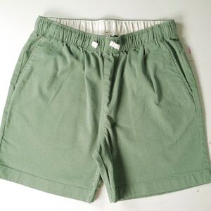 J.Crew crew cuts boys green pull on shorts size 16.